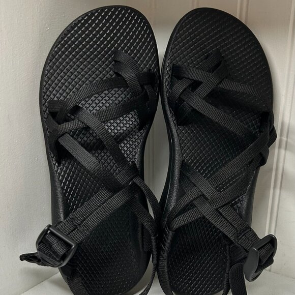 Womens Chaco Z/Cloud X2 Sandal - Solid Black Size 8 - Picture 2 of 4